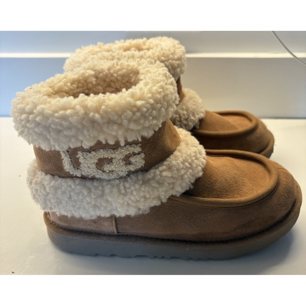 UGG Kids Chestnut Ultra Mini Fluff Sheepskin Boots #1143701K -Size 3 EUC - Picture 2 of 8